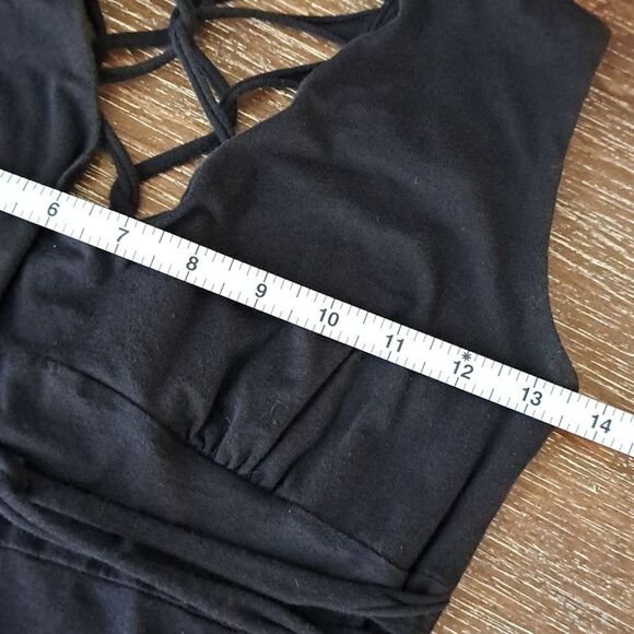 Bebe Y2K Vintage Women’s Black Sleeveless Top Size Small Spider Web Back USA - Picture 7 of 9